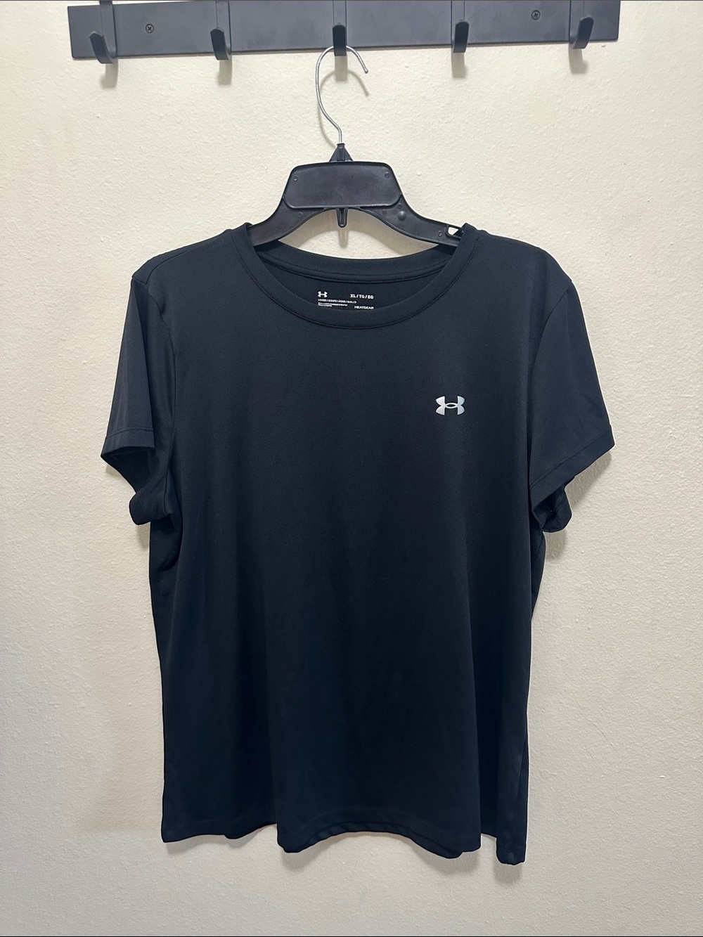 Under Armour Black Short Sleeve Performance Tee